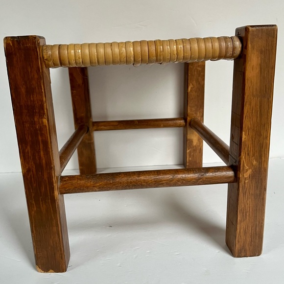 VTG Cane Stool Plant Stand Woven Boho Wood Bohemian Decor Vintage - Picture 6 of 10